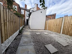 Photo 15- click for photo gallery